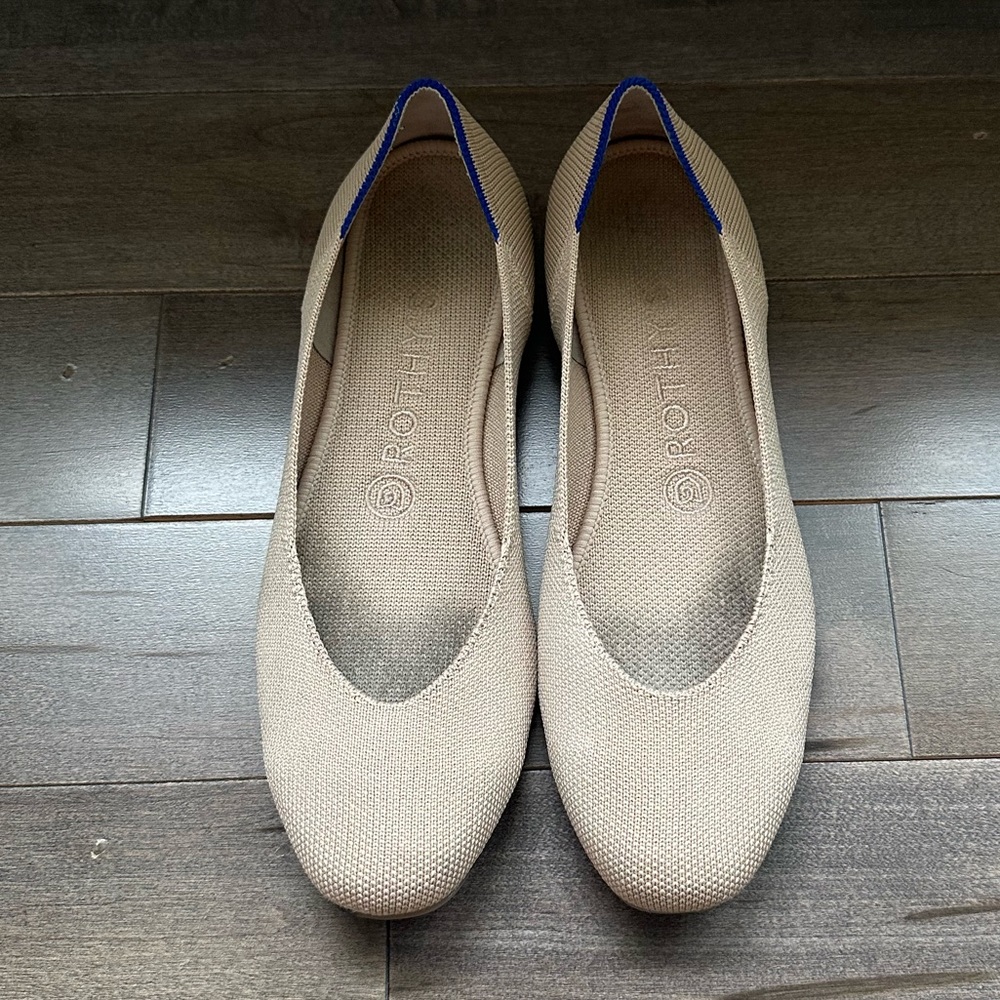 Rothy’s square toe flat in Ecru